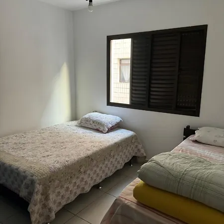 Apartamento Enseada Guaruja Familia Exterior photo